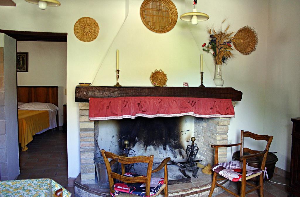 Agriturismo Residenza Paradiso Pension Trevi Kamer foto